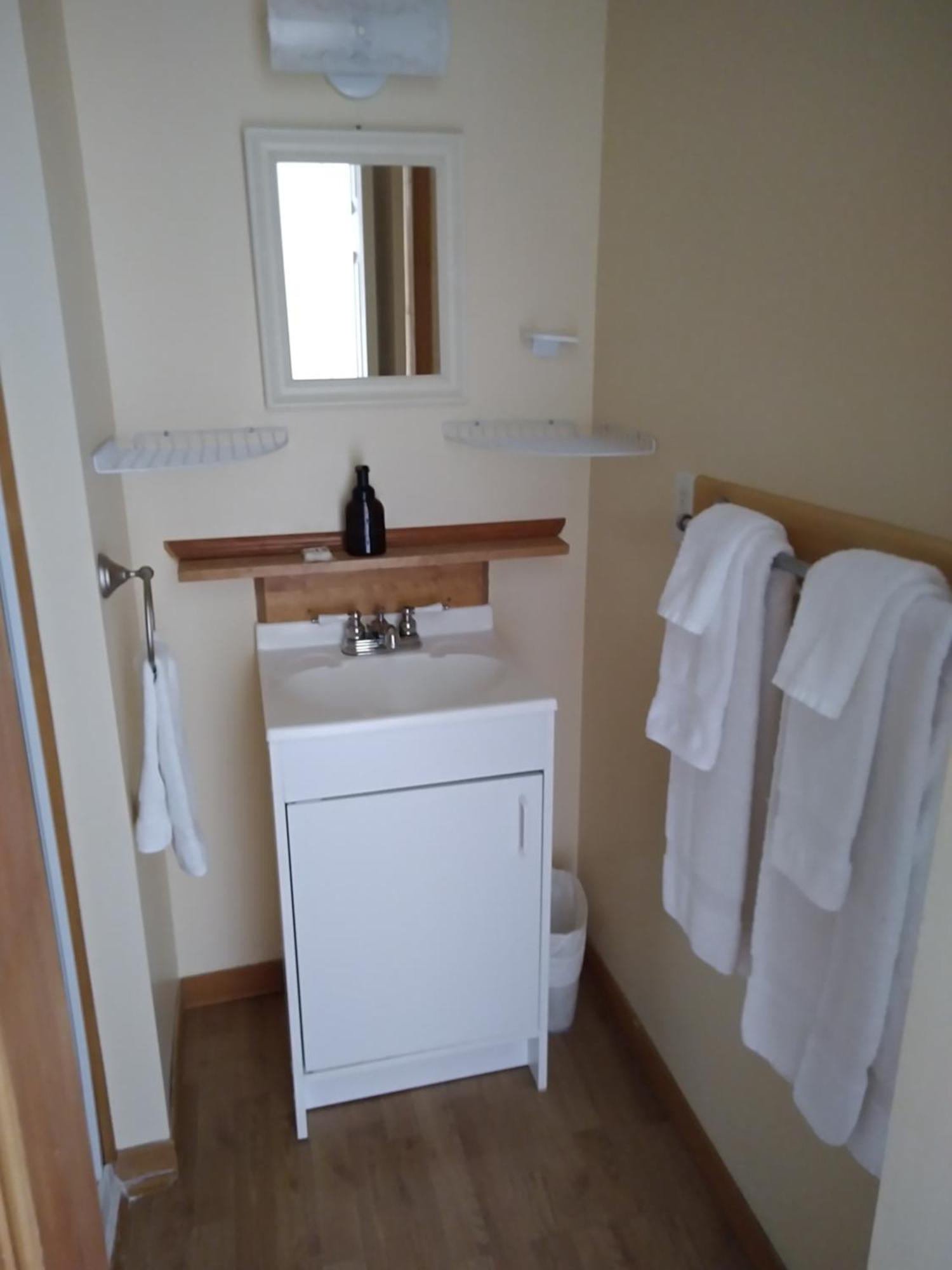 Hotel L'Inukshuk Tadoussac Zewnętrze zdjęcie